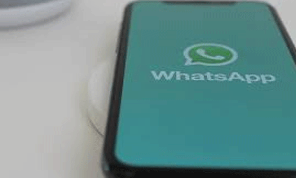 വാട്‌സ്ആപ്പിനും ഗൂഗിള്‍ പ്ലേ സ്‌റ്റോറിനും ഏര്‍പ്പെടുത്തിയ നിരോധനം പിന്‍വലിച്ച് ഇറാന്‍
