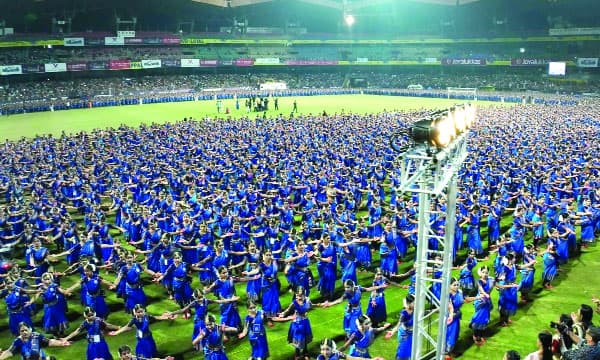 ഗ്യാലറിയില്‍ നിന്നും എംഎല്‍എ വീണ സംഭവം ; ഉത്തരവാദിത്തവും സംഘാടകര്‍ക്കുമേല്‍ കെട്ടിവച്ച് തലയൂരാന്‍ നീക്കം