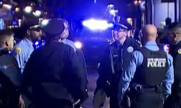 ന്യൂ ഓര്‍ലിയന്‍സില്‍ ജനക്കൂട്ടത്തിലേക്ക് വാഹനം ഓടിച്ചുകയറ്റി; 10 പേര്‍ മരിച്ച സംഭവത്തിന് പിന്നിലെ കൊലപാതകി അമേരിക്കക്കാരന്‍ തന്നെ