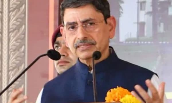 ദേശീയഗാനത്തെ അപമാനിച്ചെന്ന് ആക്ഷേപം ; തമിഴ്‌നാട് ഗവര്‍ണര്‍ സഭയില്‍ നിന്നും ഇറങ്ങിപ്പോയി