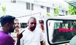 പകുതി വിലയ്‌ക്കു സ്‌കൂട്ടര്‍, 800 കോടി തട്ടിയസംഘത്തിലെ മുഖ്യ പ്രതി അറസ്‌റ്റില്‍ ; അനന്ദുവില്‍ നിന്ന്‌ ഉന്നത രാഷ്‌ട്രീയ നേതാക്കള്‍ പണം പറ്റിയതായി വിവരം