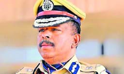 ചട്ടവിരുദ്ധ നിയമന നിര്‍ദേശം പാലിച്ചില്ല ; സ്‌പോര്‍ട് ഓഫീസര്‍ ചുമതലയില്‍ നിന്ന് എഡിജിപി എംആര്‍ അജിത് കുമാറിനെ മാറ്റി 