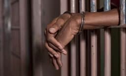 ജയില്‍ രജിസ്റ്ററിലെ ജാതിക്കോളങ്ങള്‍ ഇല്ലാതാക്കും ; ജയില്‍ മാനുവലും സര്‍വീസ് ചട്ടങ്ങളും പരിഷ്‌ക്കരിക്കും