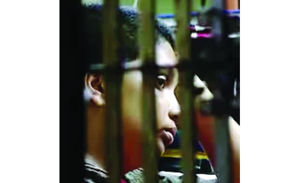 സാമ്പത്തികത്തട്ടിപ്പിന് റിമാന്റിലായ ശ്രീതുവിനെതിരേ വീണ്ടും പരാതി ; കലക്ടറേറ്റില്‍ ജോലിവാഗ്ദാനം ചെയത് അഞ്ചുലക്ഷം തട്ടിയെന്ന് ആരോപണം