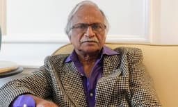 കോടികള്‍ കൊടുക്കണം, കാലും പിടിക്കണം എന്ന അവസ്ഥ; സിനിമയില്‍ താരം മുതലാളി: ശ്രീകുമാരന്‍ തമ്പി
