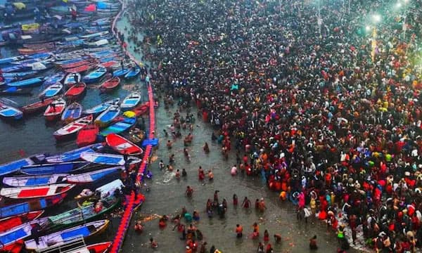 ത്രിവേണി സംഗമത്തില്‍ 66 കോടിയോളം ഭക്തര്‍ മുങ്ങിക്കുളിച്ചു ; അടുത്ത കുംഭമേള 2027 ല്‍ മഹാരാഷ്ട്രയിലെ നാസിക്കില്‍