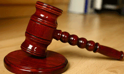 പീഡനക്കേസില്‍ ഇരയുടെ പ്രസ്താവന വായിക്കുന്നതിനിടെ ബോധം കെട്ട് വീണ് അതിജീവിത: സംഭവം ന്യൂയോര്‍ക്കില്‍ 
