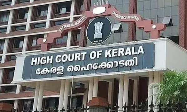 മുനമ്പം കമ്മീഷന്റെ നിയമനം ഹൈക്കോടതി റദ്ദാക്കി ; സി.എന്‍. രാമചന്ദ്രന്‍ നായര്‍ കമ്മീഷന്‍ അസാധു