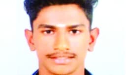 പോസ്റ്റുമോര്‍ട്ടം നടത്താതെ  സംസ്‌ക്കാരിക്കാന്‍ നീക്കം നടത്തി ; ചിതയില്‍ വച്ച മൃതദേഹം പോലീസ് പിടിച്ചെടുത്തു മോര്‍ച്ചറിയിലേക്കു മാറ്റി 