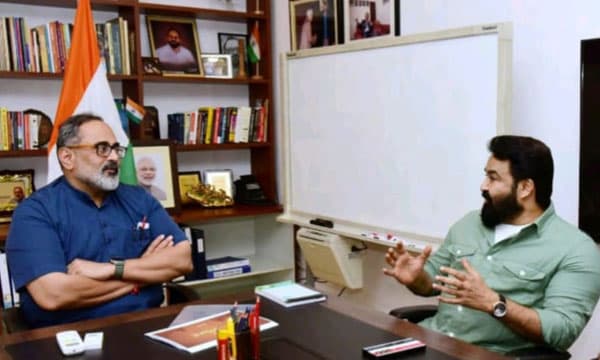 എമ്പുരാന്‍ കാണുന്നുണ്ട് ; മോഹന്‍ലാല്‍ - പൃഥ്വിരാജ് ടീമിന് ആശംസ നേര്‍ന്ന് രാജീവ് ചന്ദ്രശേഖര്‍