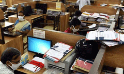 കേന്ദ്രസര്‍ക്കാര്‍ ഉദ്യോഗസ്ഥരുടെ ക്ഷേമബത്ത വര്‍ധിപ്പിച്ചു; രണ്ട് ശതമാനമാണ് വര്‍ധന
