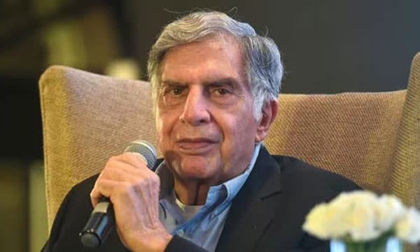 രത്തന്‍ ടാറ്റയുടെ 3,800 കോടിയുടെ സ്വത്ത് രണ്ട് ട്രസ്റ്റുകള്‍ക്ക് ; വളര്‍ത്തുമൃഗങ്ങള്‍ക്ക് പ്രതിമാസം 30,000; സുഹൃത്തിനു മൂന്നു തോക്കുകള്‍