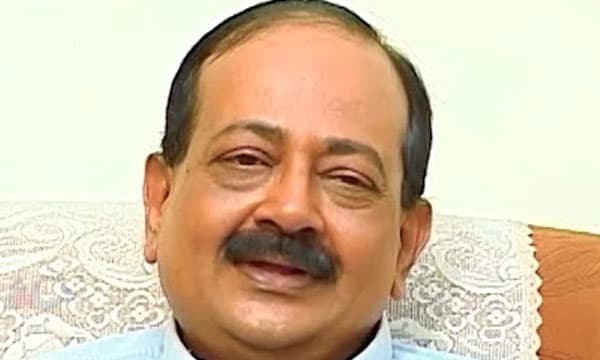 നടന്‍ രവികുമാര്‍ അന്തരിച്ചു ; നൂറിലേറെ സിനിമയില്‍ അഭിനയിച്ച താരം