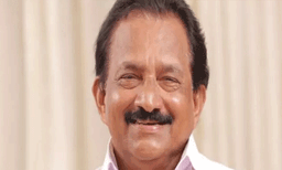 ജ്വല്ലറി ഉടമയെ ഭീഷണിപ്പെടുത്തി സ്വർണം തട്ടിയെന്ന പരാതി; മുൻ എംഎൽഎ മാത്യു സ്റ്റീഫനടക്കം മൂന്ന് പേർക്കെതിരെ കേസ്