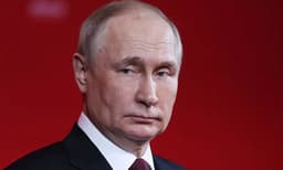 യുദ്ധത്തെ അപലപിച്ചു സംസാരിച്ചു ; ആദ്യ വിദേശകാര്യ മന്ത്രിയെ 'ചാരന്‍' എന്ന് പരാമര്‍ശിച്ച് പുടിന്‍