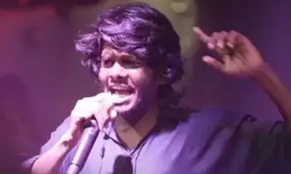 കഞ്ചാവ് കേസില് വേടനെതിരേ മൂന്ന് വകുപ്പുകള് ; പുലിപ്പല്ലിന്റെ കാര്യത്തില് വനംവകുപ്പും കേസെടുത്തു