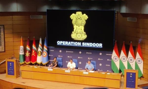 ഇന്ത്യ ആക്രമിച്ചത് പാക് ഭീകരരെ മാത്രം ; സാധാരണക്കാരേയോ പാക് സൈന്യത്തേയോ ലക്ഷ്യമിട്ടിട്ടില്ലെന്ന് സൈന്യം 