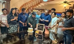 മോഹന്‍ലാലിന്റെ പിറന്നാള്‍ ആഘോഷമാക്കി ആന്റണി പെരുമ്പാവൂര്‍
