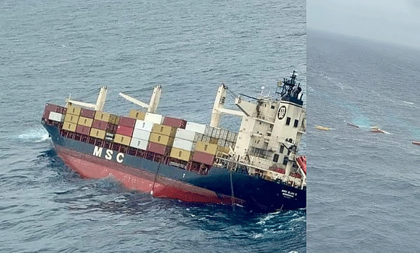 കൊച്ചിക്ക് സമീപം ചരക്കുകപ്പൽ മറിഞ്ഞു; അറബിക്കടലിൽ അപകടകരമായ രാസ വസ്തുക്കൾ, തീരത്തടിഞ്ഞാൽ തൊടരുതെന്ന് മുന്നറിയിപ്പ്