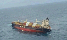 അറബിക്കടലില്‍ ആശ്വാസം; അപകടത്തില്‍പ്പെട്ട കപ്പല്‍ അപകട നില തരണം ചെയ്തു, രക്ഷാപ്രവര്‍ത്തനം തുടരും