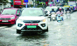 ബംഗാള്‍ ഉള്‍ക്കടലിലെ ഇരട്ടന്യൂനമര്‍ദ്ദം ; അടുത്ത രണ്ടുദിവസവും ശക്തമായ മഴയുണ്ടാകും