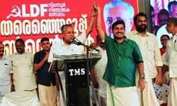 ഇടതു സ്ഥാനാര്‍ത്ഥി എം സ്വരാജ് പത്രിക സമര്‍പ്പിച്ചു ; പി.വി. അന്‍വര്‍ ഉച്ചകഴിഞ്ഞ് പത്രിക നല്‍കും