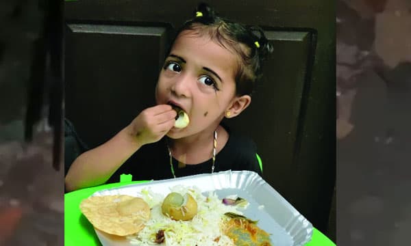 കൊച്ചുമിടുക്കന്‍ ശങ്കു 'ഓര്‍ഡര്‍' നല്‍കി അമ്മ വൈറലാക്കി; മന്ത്രി ആന്റി അനുസരിച്ചു! അംഗന്‍വാടികളില്‍ ഉപ്പുമാവിനു പകരം മുട്ട ബിരിയാണിയും പുലാവും