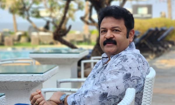 അച്ഛനെന്ന സ്ഥാനത്തു ഞാനൊരു വിജയമാണെന്നു സ്വയം തോന്നിയ നിമിഷം; കുറിപ്പുമായി കൃഷണകുമാര്‍
