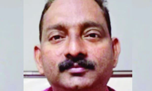 ജാതീയമായ അധിക്ഷേപത്തോടെയുള്ള ആദ്യ കമന്റ് ; പിന്നാലെ അശ്‌ളീലച്ചുവയോടെ അടുത്ത കമന്റും ;  രഞ്ജിതയ്ക്ക് റവന്യൂ ഉദ്യോഗസ്ഥന്റെ ആക്ഷേപം