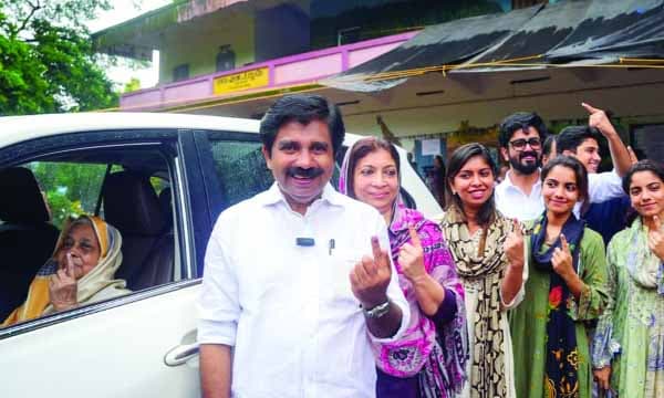 വോട്ടെണ്ണല്‍ നിര്‍ണ്ണായക ഘട്ടത്തിലേക്ക് ; ആര്യാടന്‍ ഷൗക്കത്തിന്റെ ലീഡ് 6000 കടന്നു ; യുഡിഎഫ് സേഫ് സോണില്‍
