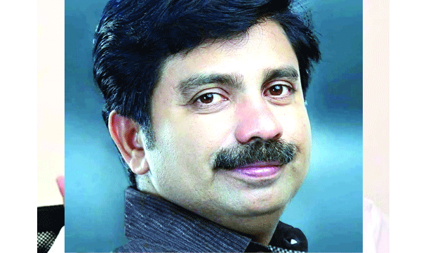 ആര്യാടന്‍ ഷൗക്കത്തിന്റെ ലീഡ് 9000 യിലേക്ക് ; നിലമ്പൂര്‍ നഗരസഭയിലും യുഡിഎഫ് മുന്നേറ്റം