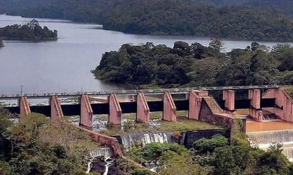 ജലനിരപ്പ് 136 അടിക്ക് മുകളിലേക്ക് ; മുല്ലപ്പെരിയാര്‍ ഡാം ഇന്ന് തുറക്കാന്‍ സാധ്യത