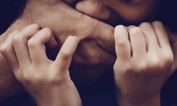 ഇടപ്പളളിയില്‍ കുട്ടികളെ തട്ടിക്കൊണ്ടുപോകാന്‍ ശ്രമം ; അഞ്ചും ആറും വയസ്സുള്ള കുട്ടികള്‍ രക്ഷപ്പെട്ടു