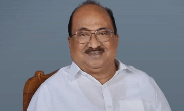 കാനഡയിൽ പരിശീലന പറക്കലിനിടെ വിമാനങ്ങൾ കൂട്ടിയിടിച്ച സംഭവം; ശ്രീഹരി സുകേഷിന്റെ മൃതദേഹം ഉടൻ നാട്ടിലെത്തിക്കും, കെ വി തോമസ്