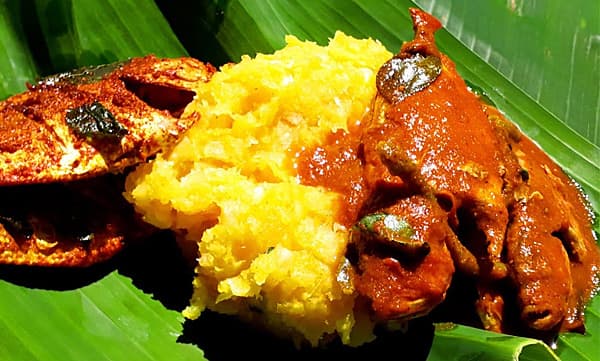 കപ്പ പുഴുക്കും മീന്‍ കറിയും 