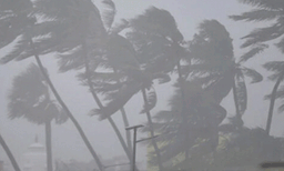 സംസ്ഥാനത്ത് മഴ മുന്നറിയിപ്പിൽ മാറ്റം;  മൂന്ന് ജില്ലകളിൽ റെഡ് അലേർട്ട്