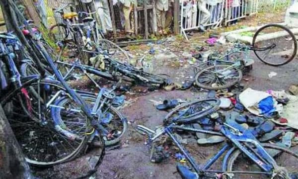 മലേഗാവ് സ്‌ഫോടനക്കേസി​ല്‍ ഒന്നും തെളിയിക്കാനായില്ല ; പ്രാഗ്യാസിംഗ് ഠാക്കൂര്‍ അടക്കം എല്ലാ പ്രതികളെയും വെറുതേവിട്ടു