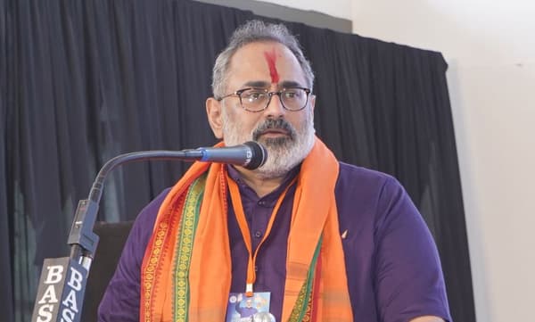 കന്യാസ്ത്രീകളുടെ അറസ്റ്റ്: പ്രധാനമന്ത്രിയിൽ നിന്ന് ഉറപ്പ് ലഭിച്ചുവെന്ന് രാജീവ് ചന്ദ്രശേഖർ, ബിജെപി അധ്യക്ഷനോട് ദില്ലിയിലെത്താൻ നിർദേശിച്ച് അമിത് ഷാ