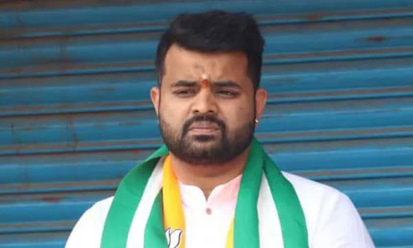 വീട്ടുജോലിക്കാരിയെ ബലാത്സംഗം ചെയ്ത കേസ് ; മുന്‍ ജെഡിഎസ് എംപി പ്രജ്വല്‍ രേവണ്ണ കുറ്റക്കാരന്‍ ; ശിക്ഷ നാളെ 