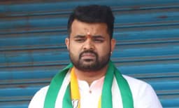 വീട്ടുജോലിക്കാരിയെ ബലാത്സംഗം ചെയ്ത കേസ് ; മുന്‍ ജെഡിഎസ് എംപി പ്രജ്വല്‍ രേവണ്ണ കുറ്റക്കാരന്‍ ; ശിക്ഷ നാളെ 