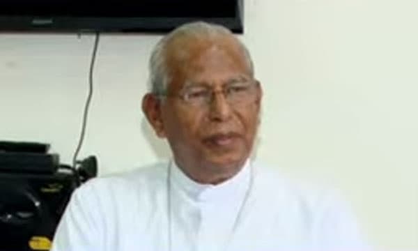 ക്രൈസ്തവര്‍ക്ക് നേരെ ആക്രമണം കൂടുന്നു ; ഭരണഘടനയും മതേതരത്വവും സംരക്ഷിക്കണമെന്ന് മാര്‍ ആന്‍ഡ്രൂസ് താഴത്ത്