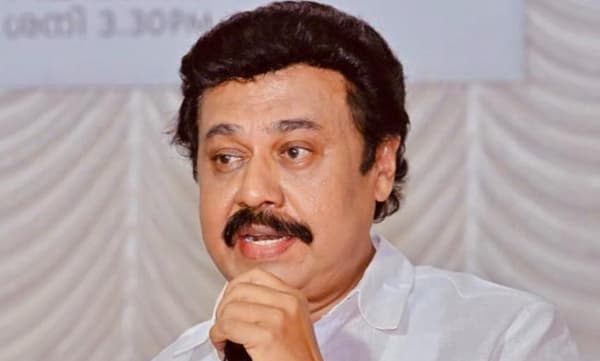 photo-www.facebook.com/directorvinayan/