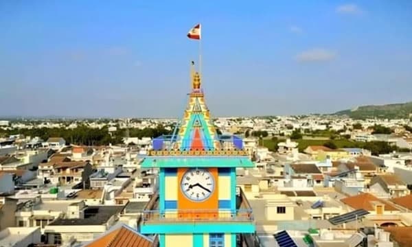 ലോകത്തിലെ ഏറ്റവും സമ്പന്നമായ ഗ്രാമം ഇന്ത്യയിലാണ് : ഓരോരുത്തര്‍ക്കും ഒരുലക്ഷം രൂപ നിക്ഷേം ; എല്ലാര്‍ക്കുമായി 5000 കോടി...! 