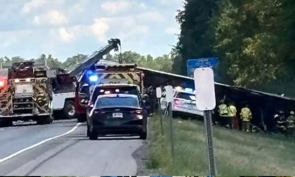 ന്യൂയോര്‍ക്കില്‍ ഇന്ത്യാക്കാര്‍ ഉള്‍പ്പെട്ട ബസ് അപകടത്തില്‍പെട്ടു ; അഞ്ചുമരണം, അനേകര്‍ക്ക് പരിക്കേറ്റു