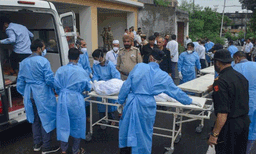 ജമ്മുകശ്മീരിൽ മേഘവിസ്‌ഫോടനം; അഞ്ച് കുട്ടികളടക്കം ഒരു കുടുംബത്തിലെ 7 പേര്‍ മരിച്ചു 