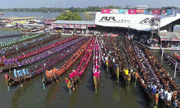 നെഹ്റു ട്രോഫി വള്ളംകളി; ഫൈനൽ കാണാതെ കാരിച്ചാൽ  പുറത്ത് ; ജലരാജാവ് ആരെന്നറിയാൻ മണിക്കൂറുകൾ ബാക്കി
