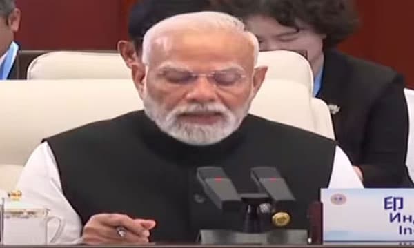 ഭീകരവാദം അംഗീകാരിക്കാന്‍ കഴിയില്ലെന്ന് പ്രധാനമന്ത്രി; ചൈനയ്ക്ക് മുന്നില്‍ തലകുനിച്ചെന്ന് വിമര്‍ശിച്ച് പ്രതിപക്ഷം