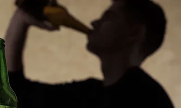 മദ്യപിച്ചത് ചോദ്യം ചെയ്തു ; ലഹരിയിലായിരുന്ന മകന്‍ പിതാവിനെ ഇടിച്ചു കൊലപ്പെടുത്തി