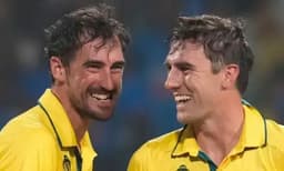 ഓസ്‌ട്രേലിയയ്ക്ക് വന്‍ തിരിച്ചടി ; ലോകകപ്പിന് ആറുമാസം മുമ്പ് മിച്ചല്‍ സ്റ്റാര്‍ക്ക് കളമൊഴിയുന്നു