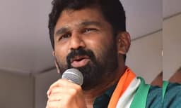 'ബീഹാര്‍ ബീഡി' വിവാദം ; കെപിസിസി ഡിജിറ്റല്‍ മീഡിയാ തലവന്‍ സ്ഥാനമൊഴിയാന്‍ വി.ടി. ബല്‍റാം